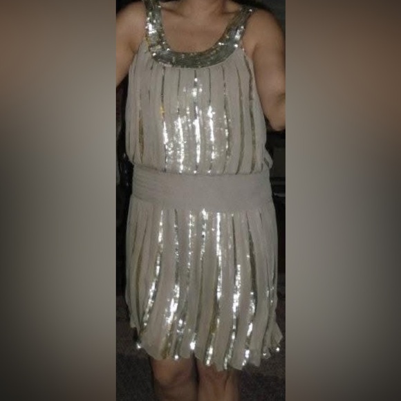 Silk and sequin party dress - Picture 3 of 3